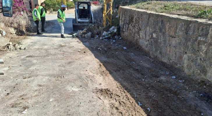 بلدية خربة سلم تستكمل المرحلة الثانية من حملة النظافة الشاملة