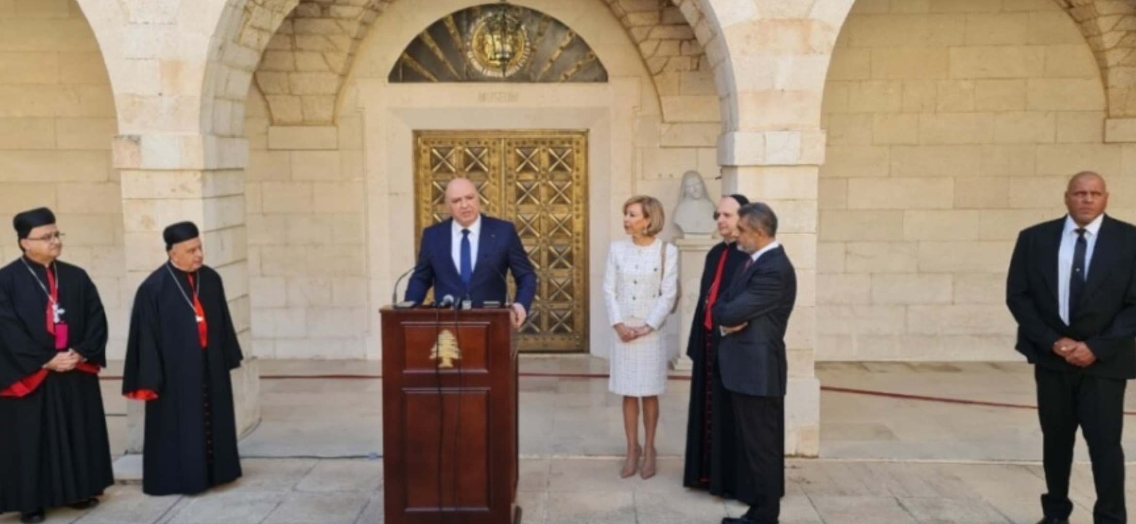 عون من بكركي: اتصالاتنا الدبلوماسية لم تتوقف