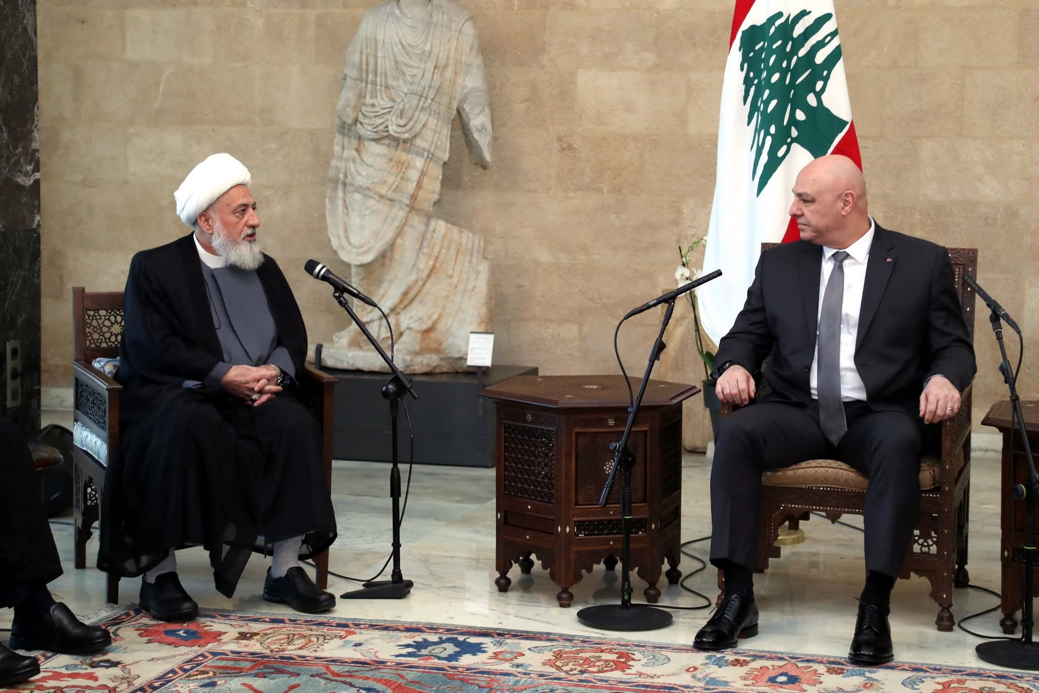 الخطيب يتواصل مع عون: غموض خطير يلفّ قضية أحمد شكر