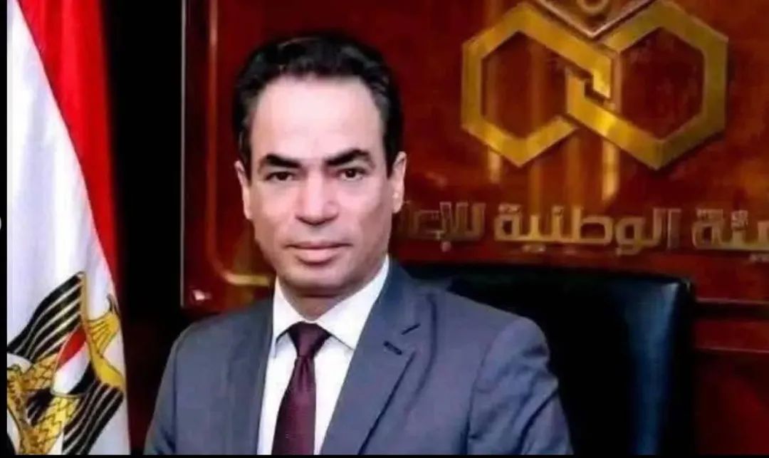 مصر تحظر ظهور العرّافين والمنجمين .. والقنوات اللبنانية تتسابق على استضافة ميشال حايك وليلى عبد اللطيف