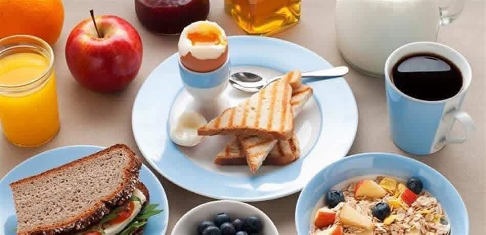 إهمالك لوجبة الفطور.. يسبب إصابتك بهذا المرض