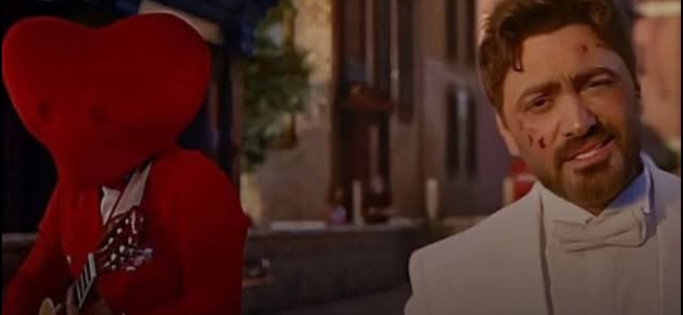 تامر حسني يحتفل بـ أفضل كليب عام ٢٠٢٥ .