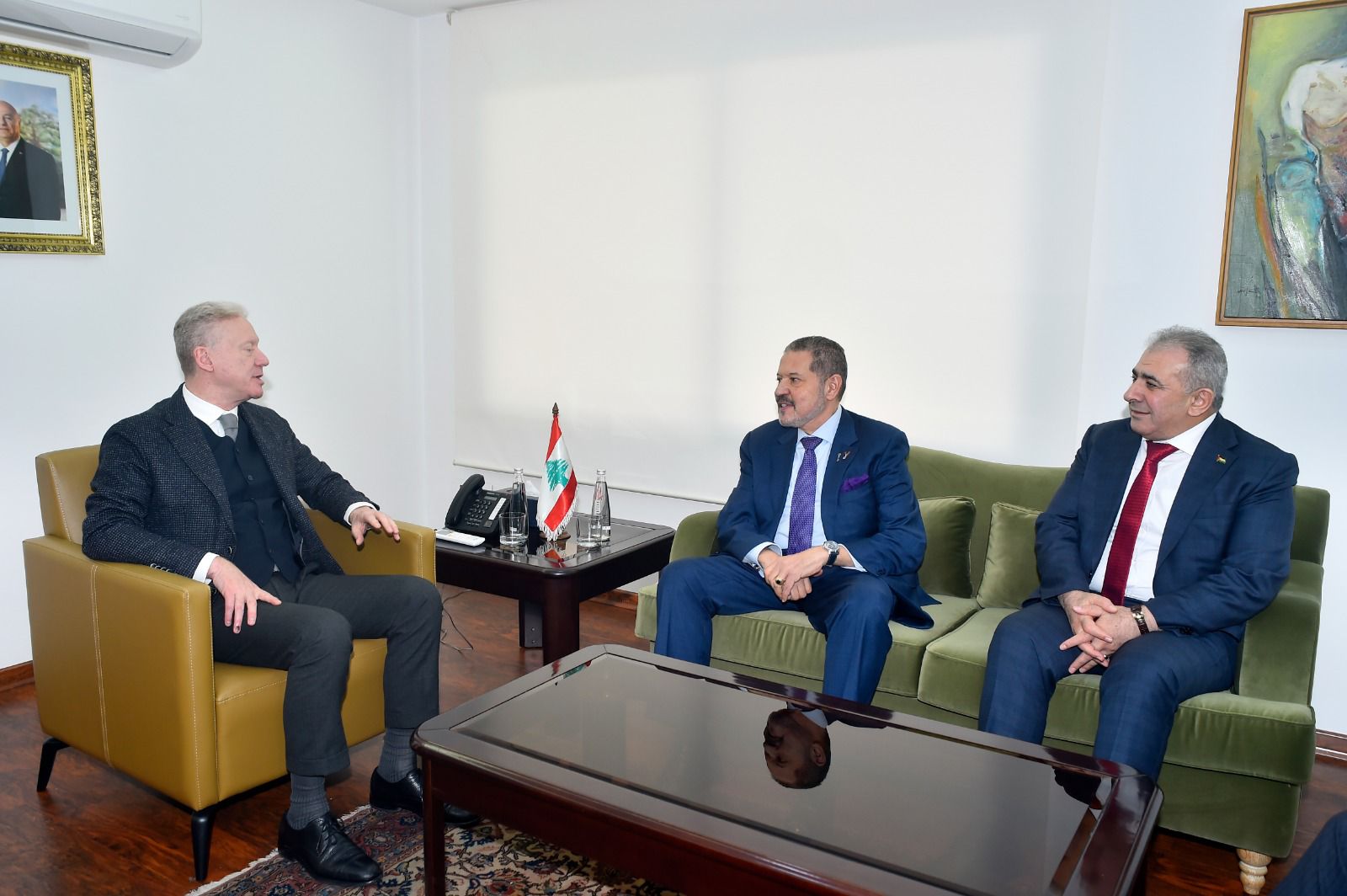 رجي يدعو إلى علاقات لبنانية-إيرانية قائمة على الاحترام المتبادل والسيادة