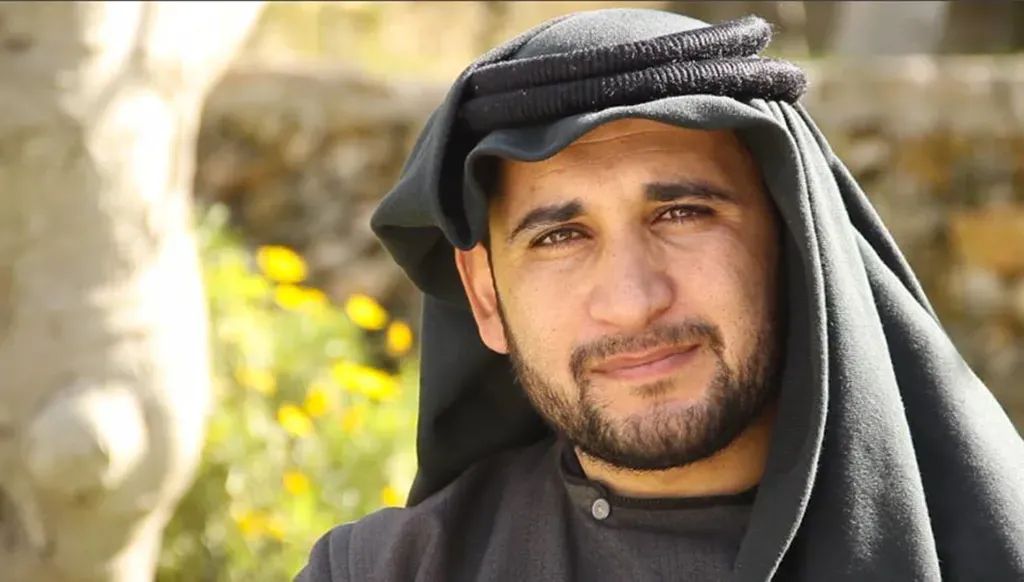 وفاة حكواتي فلسطين حمزة العقرباوي غرقاً في مصر