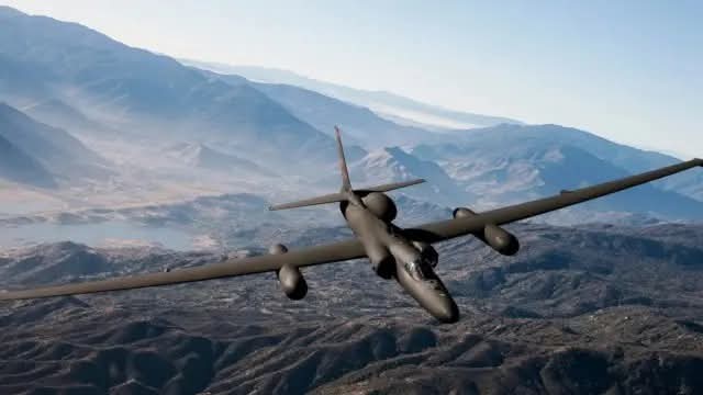 طائرة التجسس الأميركية P-8 قبالة سواحل لبنان…