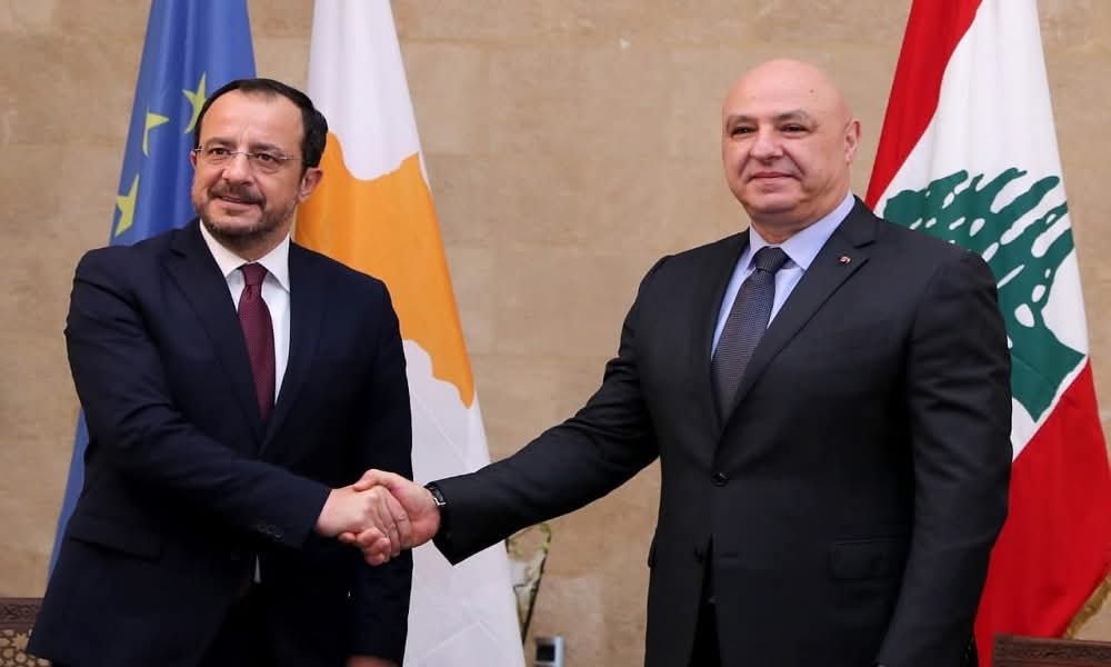 عون في قبرص: دبلوماسية لمنع الحرب