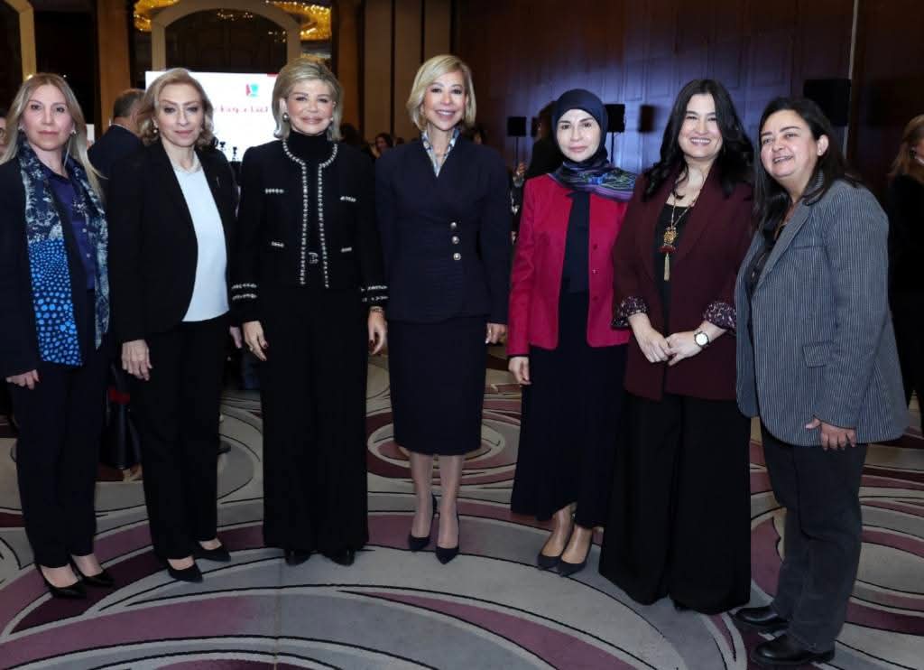 لقاء وطني للهيئة الوطنية لشؤون المرأة اللبنانية برئاسة اللبنانية الأولى لدعم اقتراح قانون الكوتا النسائية في الانتخابات النيابية المقبلة.