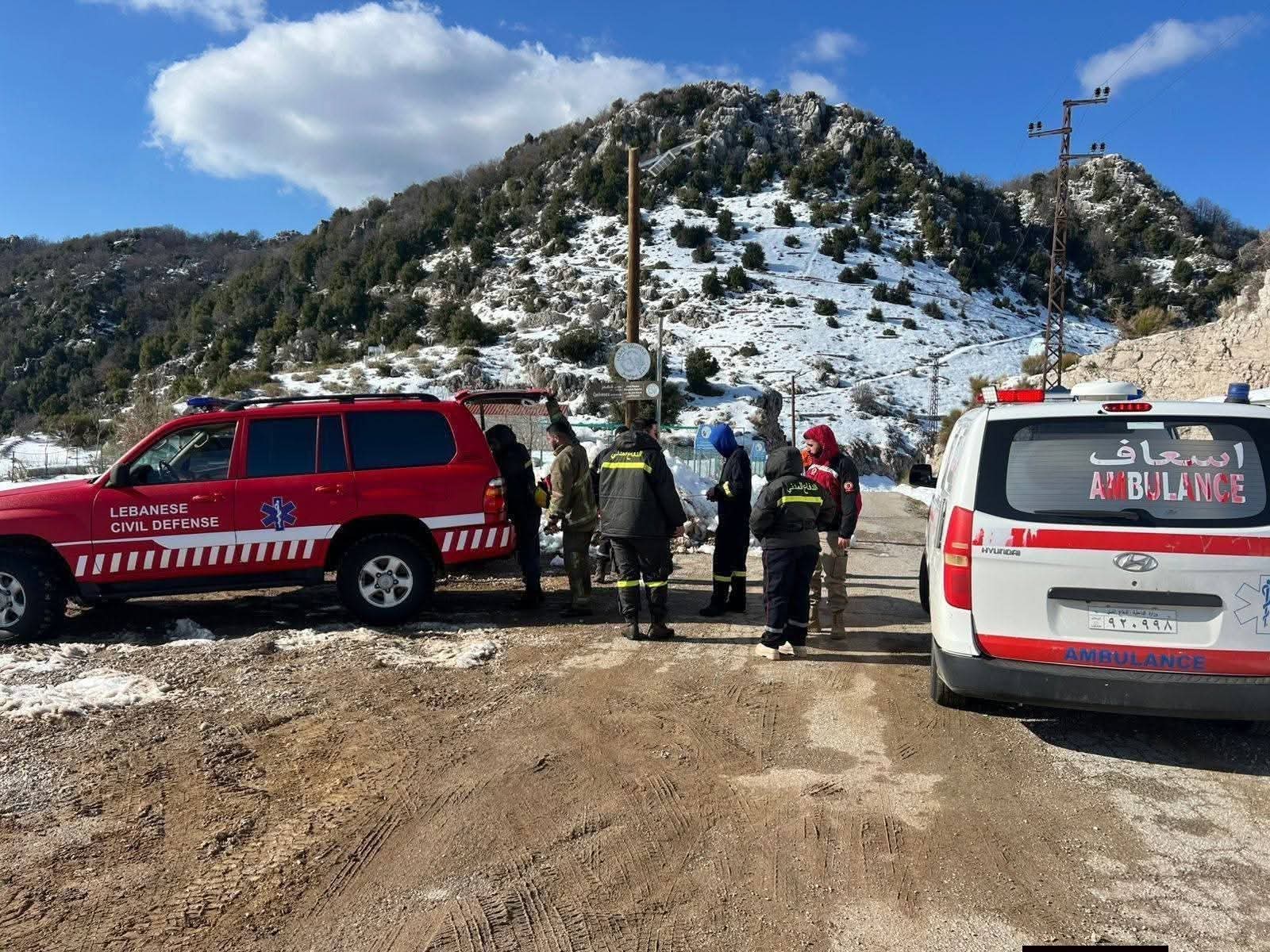 إنقاذ ثلاثة مواطنين ضلّوا طريقهم أثناء ممارسة رياضة المشي الجبلي بين قهمز وخراج نهر الدهب