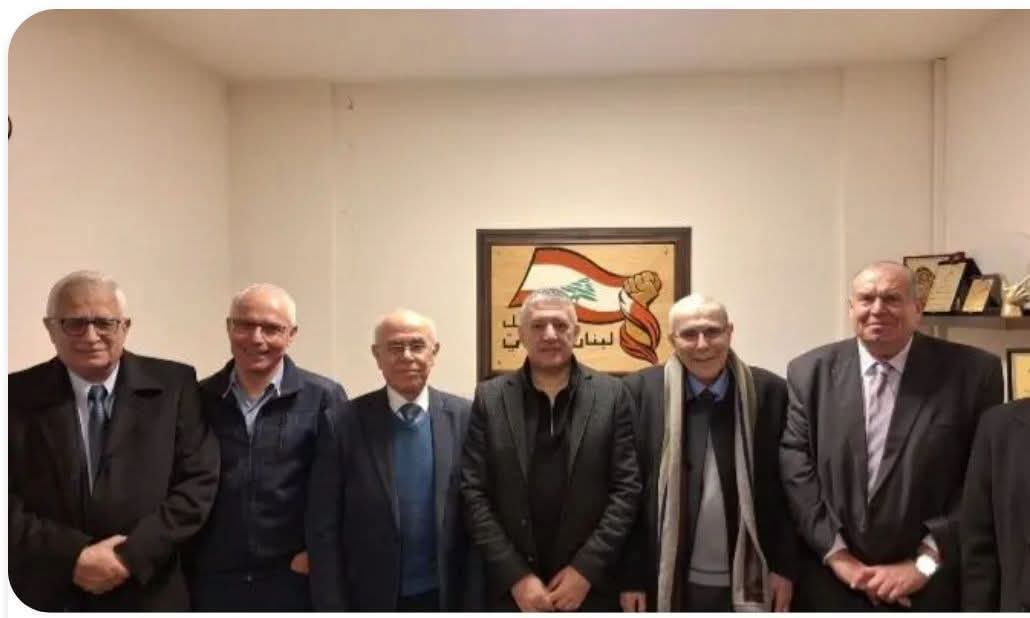 له مطالبها ونوهت بجهوده ودعمه القانوني والحقوقي في مجلس النواب