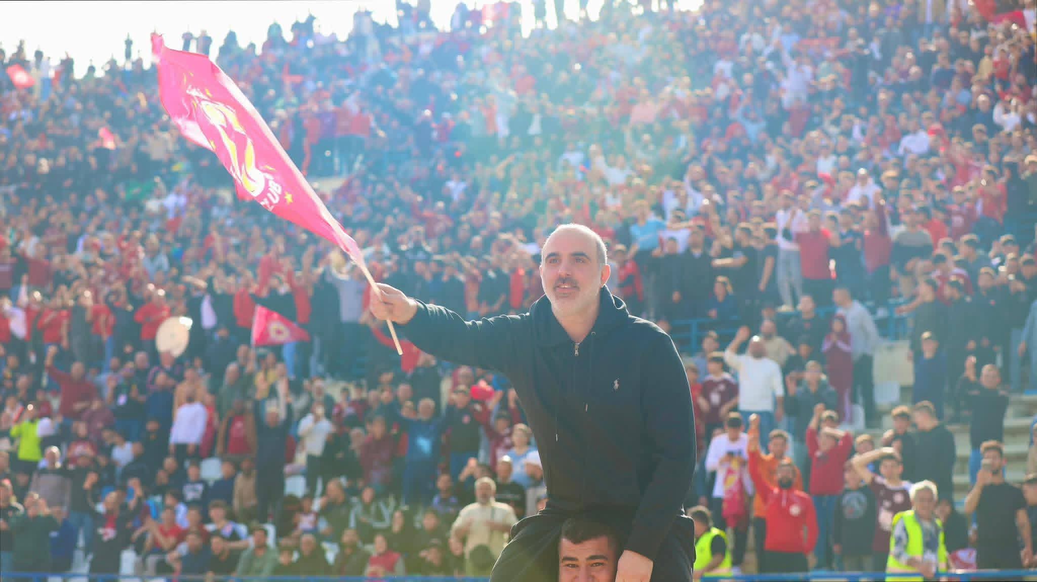 25 ألف نجماوي… والنبيذي سيّد المدينة الرياضية