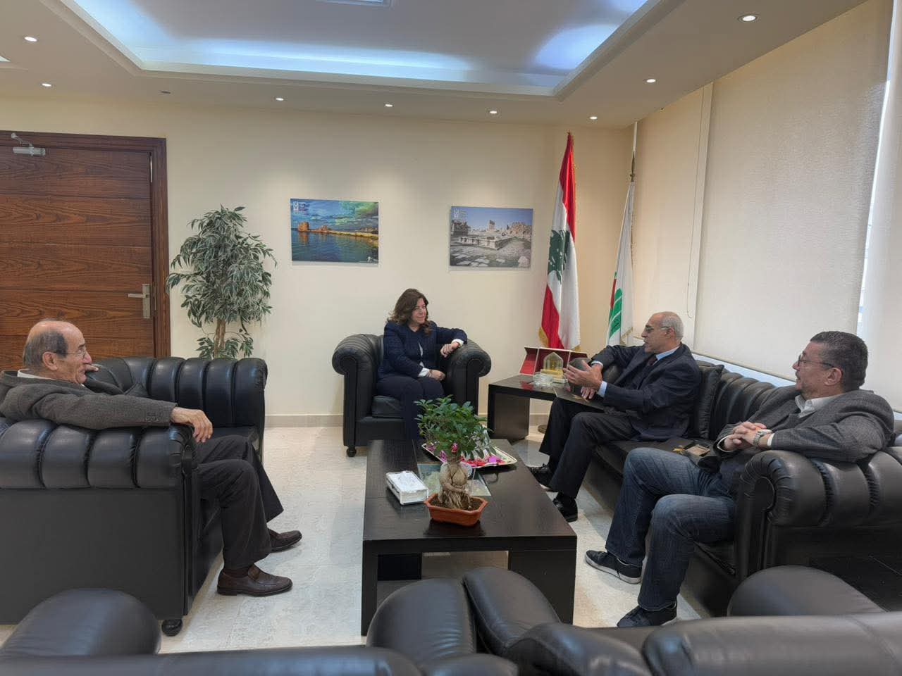 قاعة مشاهير الرياضة" زارت بايراقداريان وأطلعتها على أهدافها ونشاطاتها