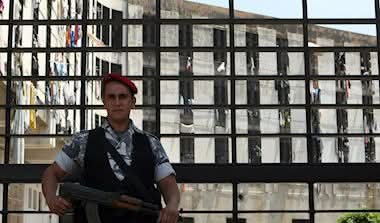 تنشر نص مسوّدة اتفاق تسليم السجناء الى سوريا: إطلاق المدانين بالقتل الذين أمضوا 10 سنوات سجنية