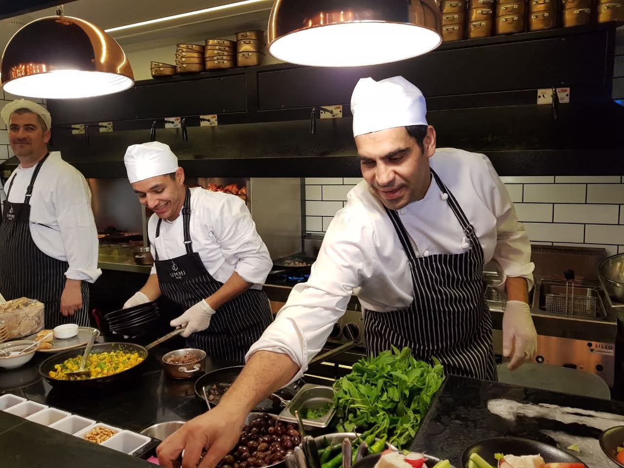 سلامة الغذاء على المحك… جولات رقابية مفاجئة في المطاعم