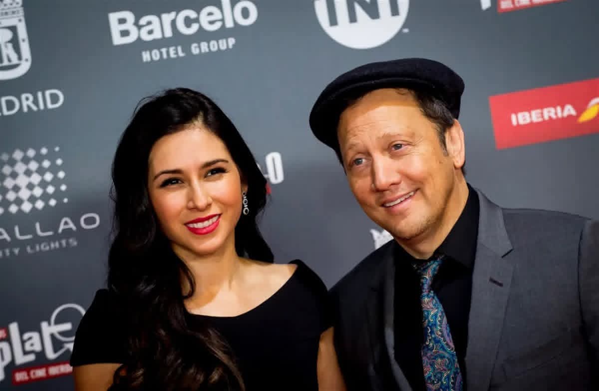 النجمان روب وباتريسيا شنايدر "يتفقان" على إتمام الطلاق بعد زواج 15 عاماً