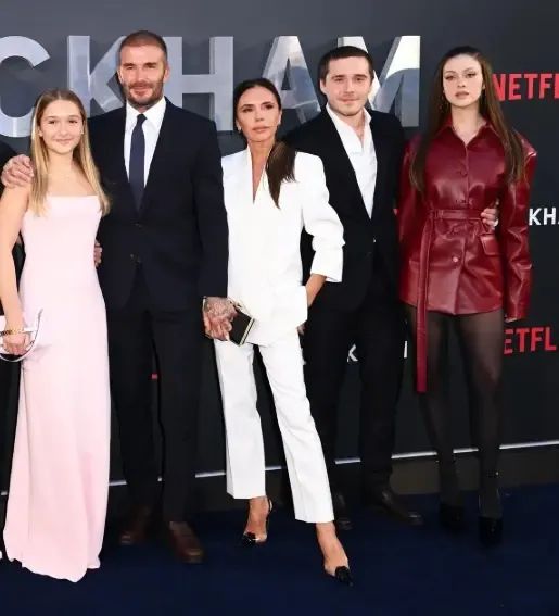 عائلة بيكهام مستعدة للتصالح.. بدون زوجة بروكلين..