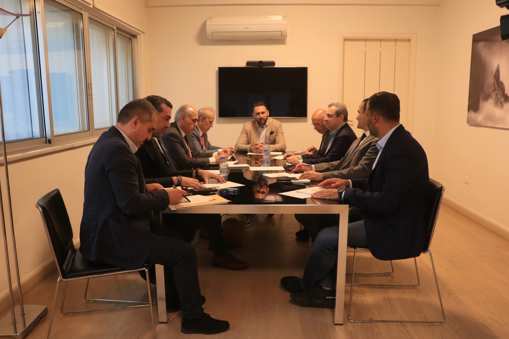 ملف الإسكان يعود إلى الواجهة: استجواب حكومي من «اللقاء الديمقراطي»