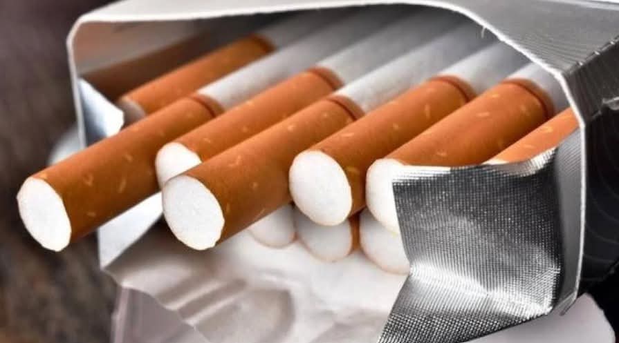 بسبب علبة سجائر.. زوجة مصرية تنهي حياة زوجها في البحيرة 