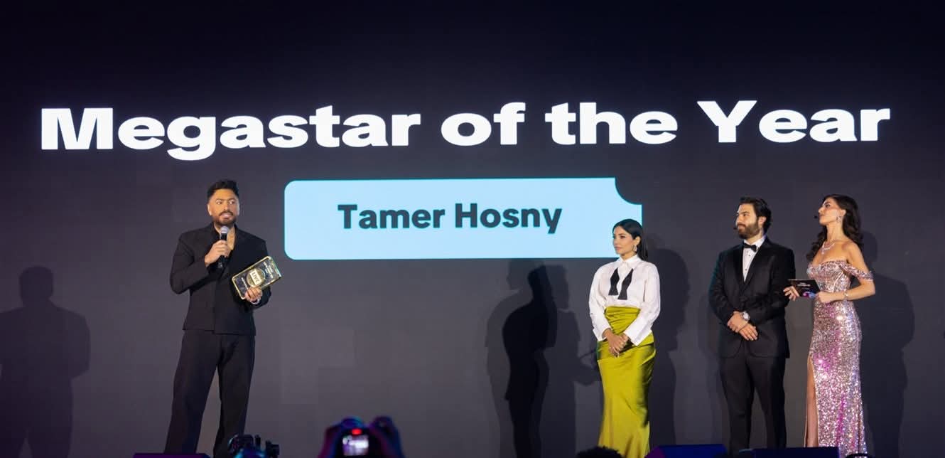 تامر حسني يتوّج بلقب "Megastar of the Year"