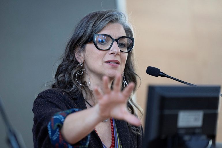 وزير ونواب فرنسيون يطالبون بإقالة ألبانيزي لتصريحاتها عن إسرائيل