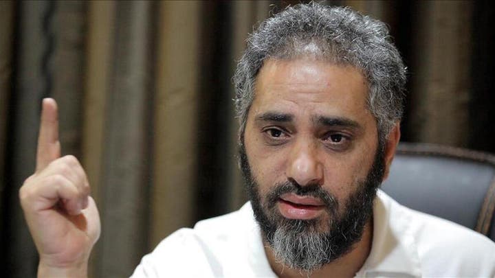 فضل شاكر أمام المحكمة: لم أحمل سلاحاً ولا أعرف استخدامه