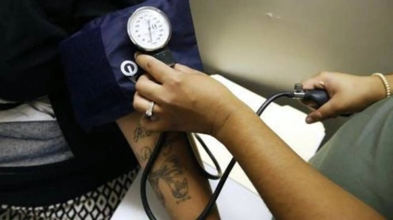 أطعمة يجب تجنبها أثناء تناول أدوية ضغط الدم