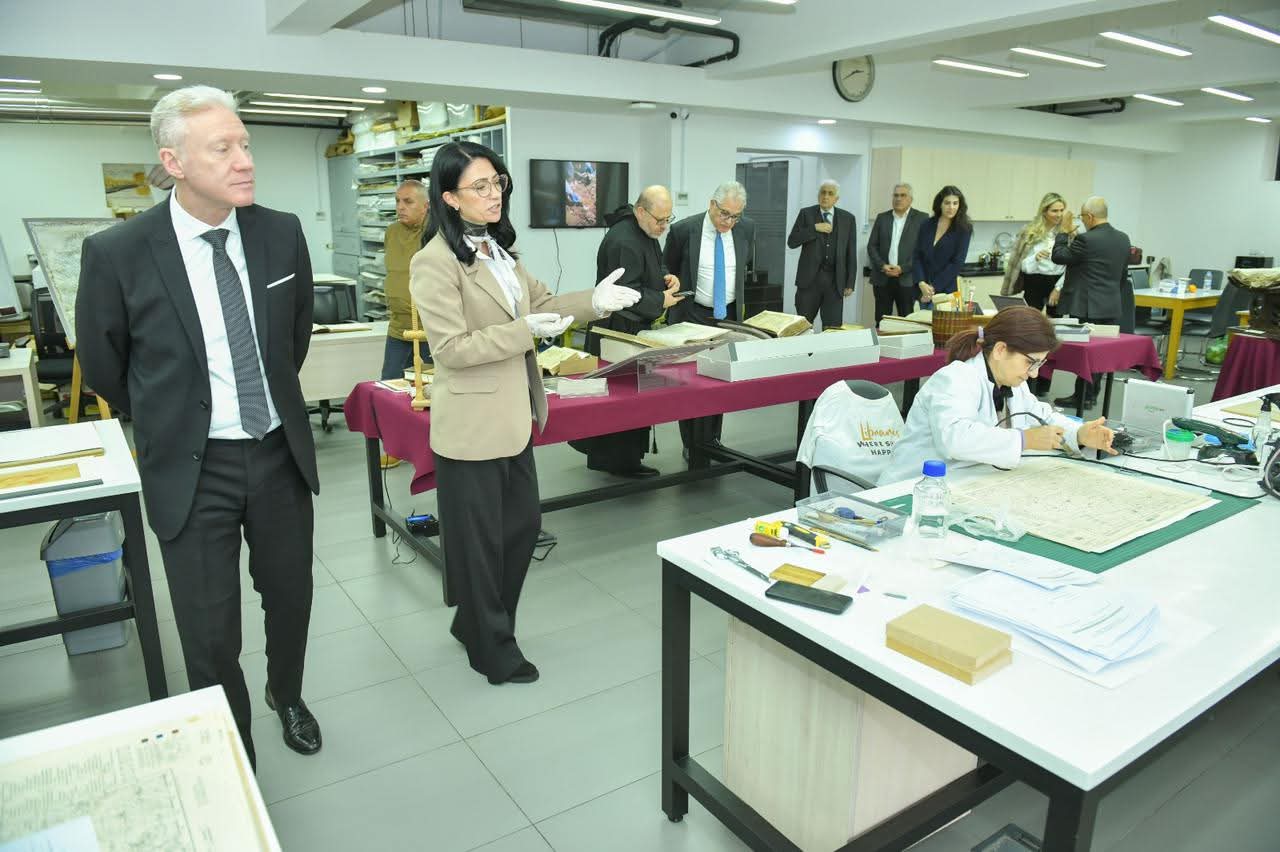 رقمنة أرشيف المغتربين… مذكرة تفاهم بين الخارجية والكسليك