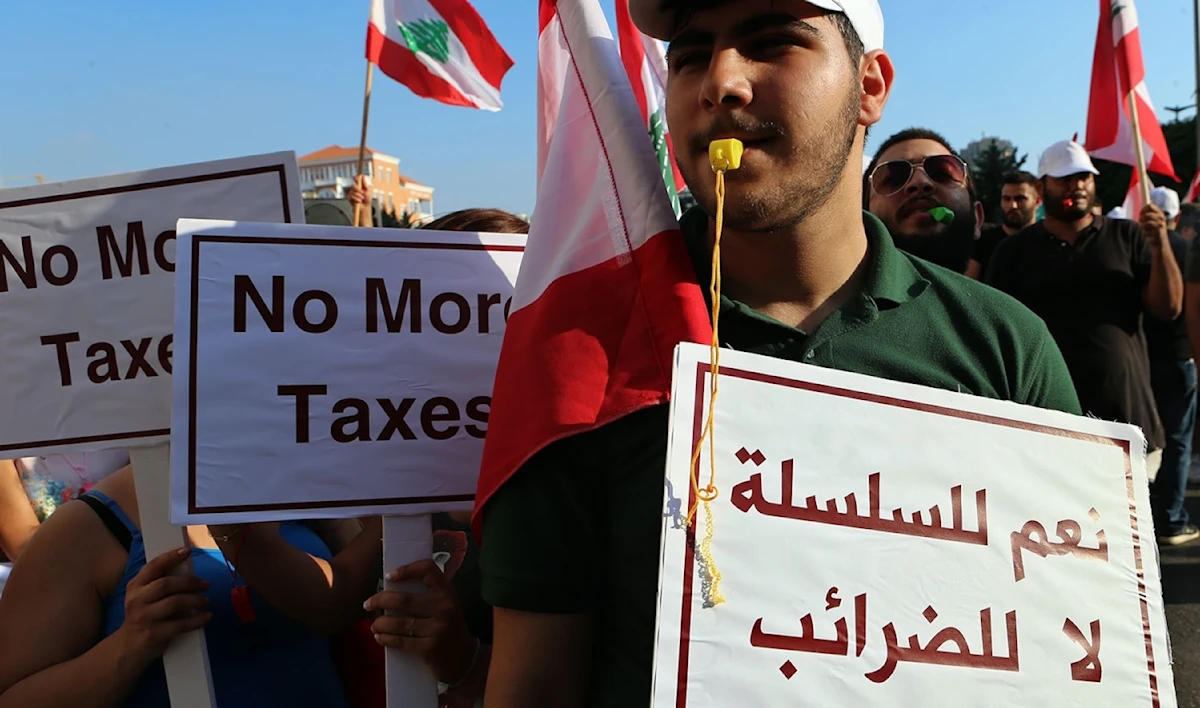 زيادة رواتب من جيوب الناس: TVA أعلى وبنزين أغلى