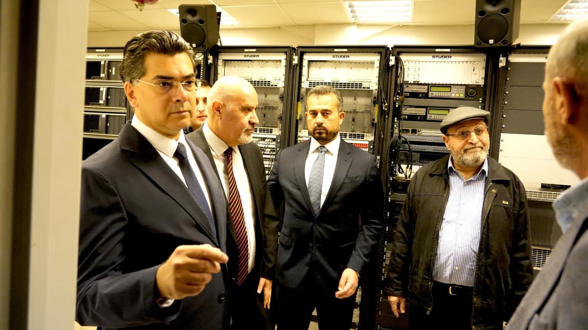 الوزيرمرقص تفقد أرشيف "إذاعة لبنان" ووعد برقمنته كاملاً خلال أشهر