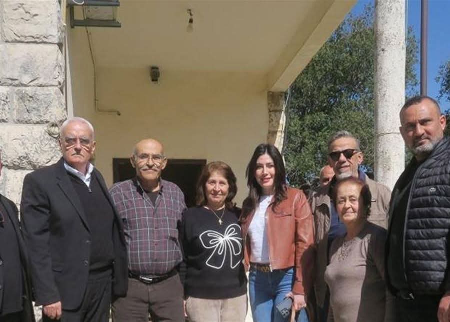 إنارة بالطاقة الشمسية لقرى في البترون