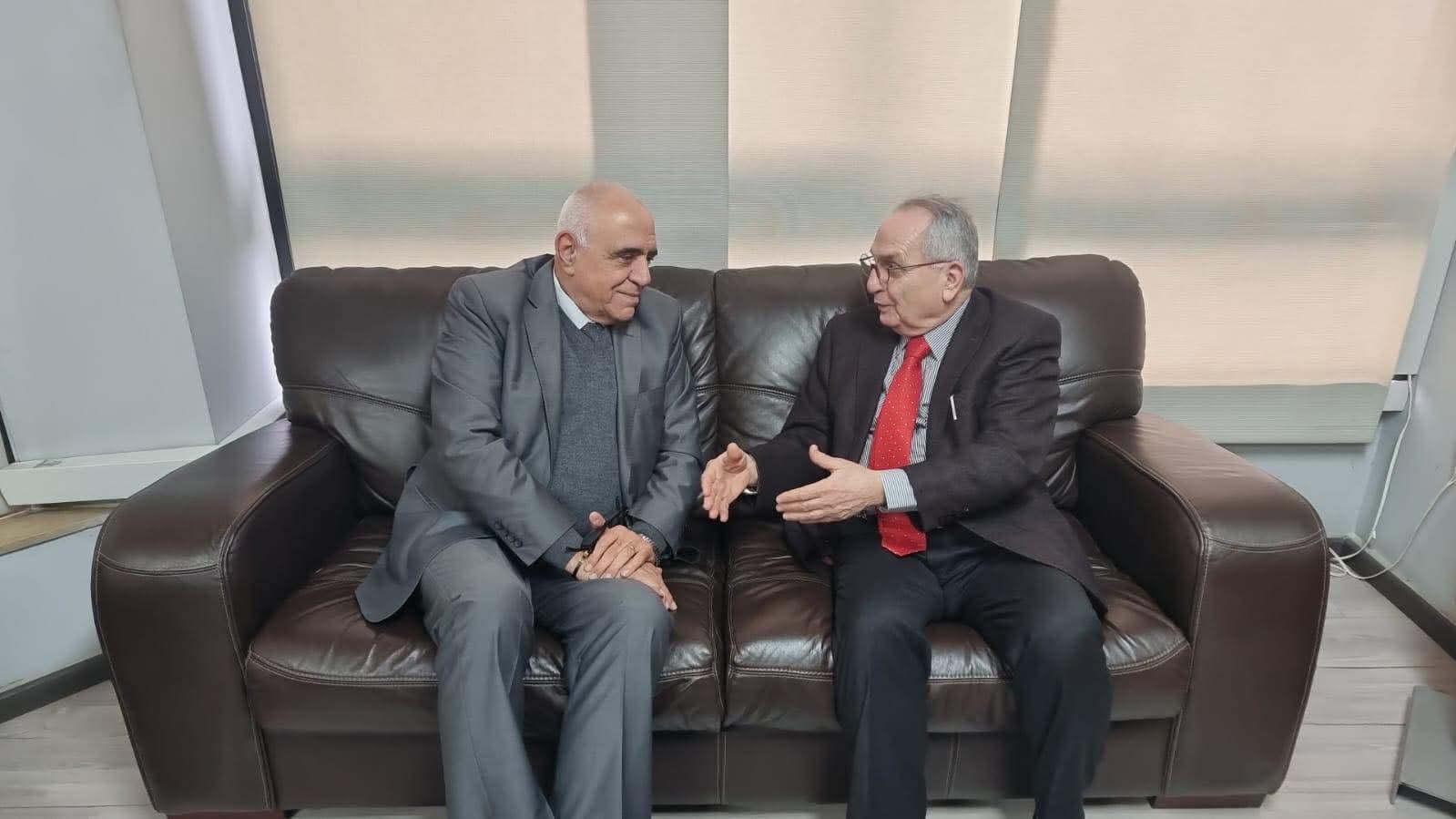 عضو النقابة الزميل جاك واكيم على تعيينه مستشاراً لوزير الإعلام الدكتور بول مرقص لشؤون تلفزيون لبنان.