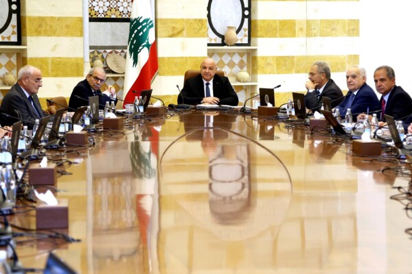 الجديد: من المرجح أن يصدر عن مجلس الوزراء قرار عالي اللهجة ويندد بما حصل