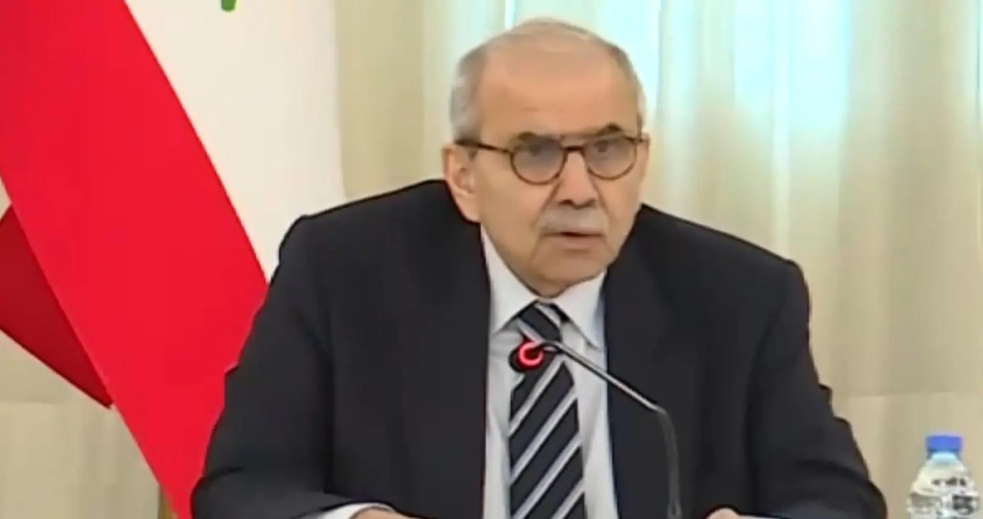 سلام بعد جلسة مجلس الوزراء: ندين اطلاق الصواريخ من لبنان