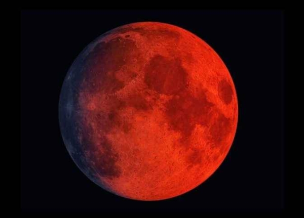 خسوف القمر الدموى 2026.. تفاصيل الظاهرة الفلكية اليوم وموعد بدايته فى السماء بالساعة