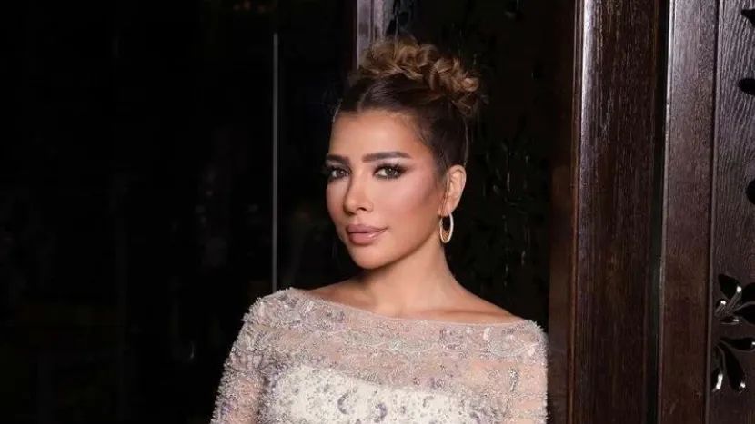 أصالة تستعد للعودة إلى وطنها واحياء حفل في ذكرى الثورة