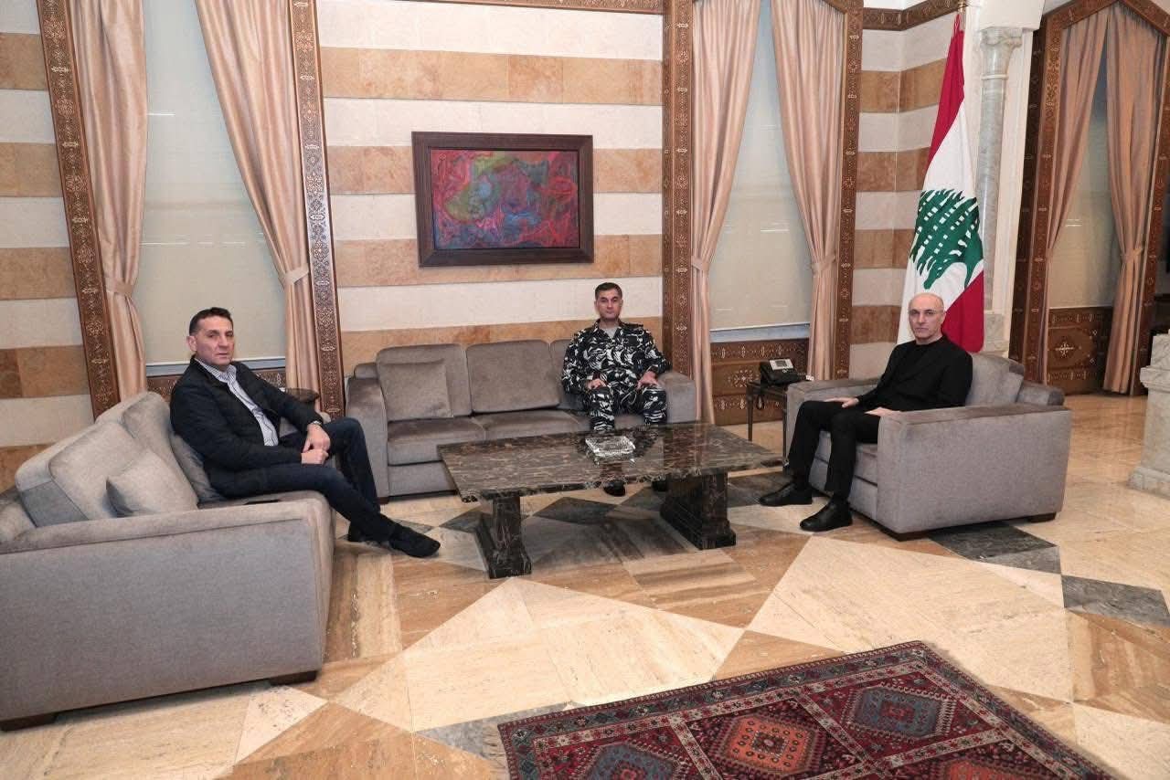 في ظل الأوضاع الأمنية الصعبة