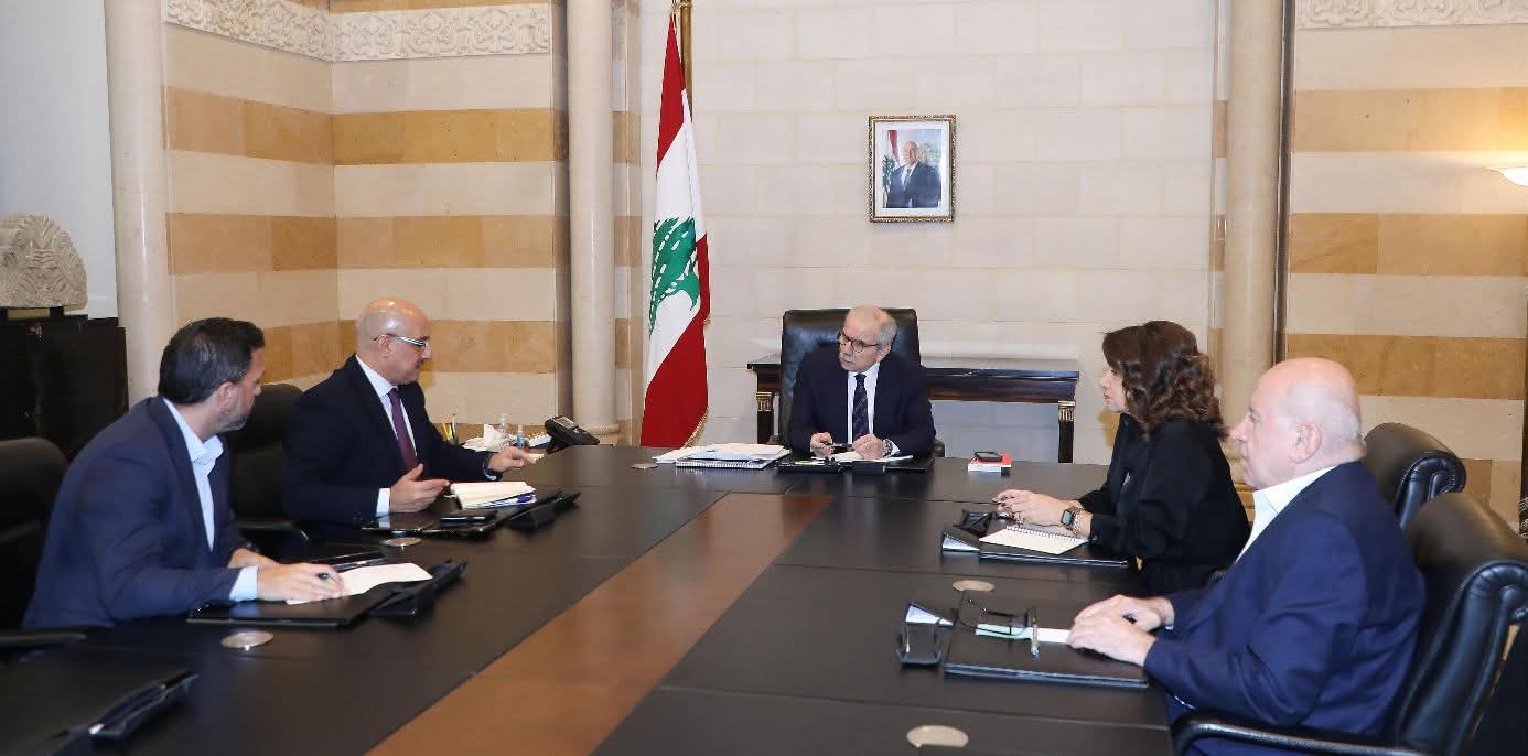 سلام ترأس اجتماعين في السرايا لبحث التطورات وخطة الاستجابة للنزوح والإغاثة