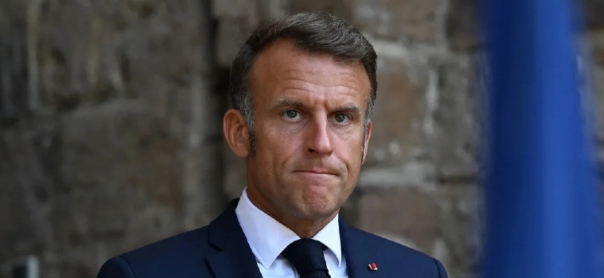 ماكرون: الحزب ارتكب خطأ بجرّ لبنان إلى مواجهة مع إسرائيل