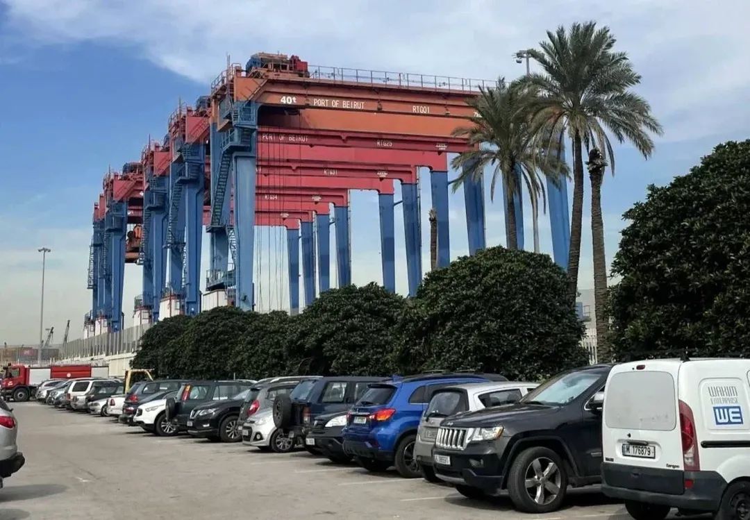 إجراءات جديدة لتسريع إخراج البضائع من المرافئ