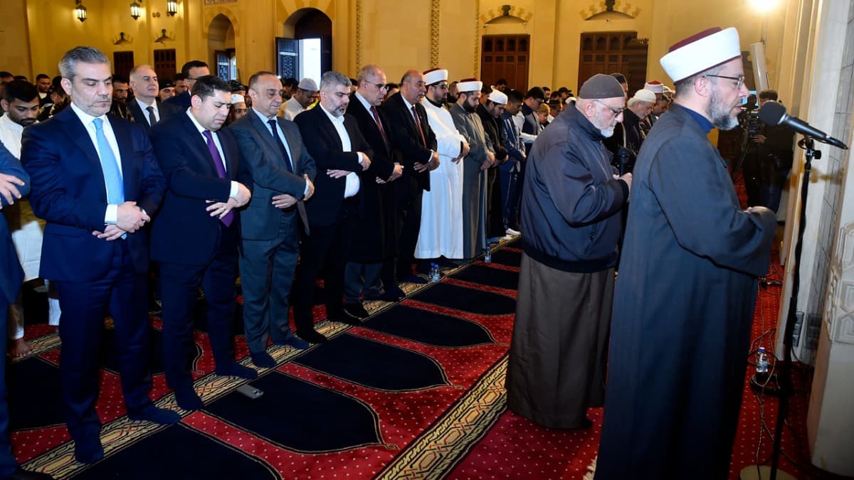 أمين الفتوى مكلفا من دريان أم صلاة الفطر