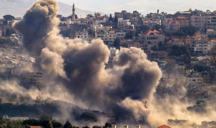 انفجار عنيف يهزّ الخيام… والقصف يتمدّد جنوباً