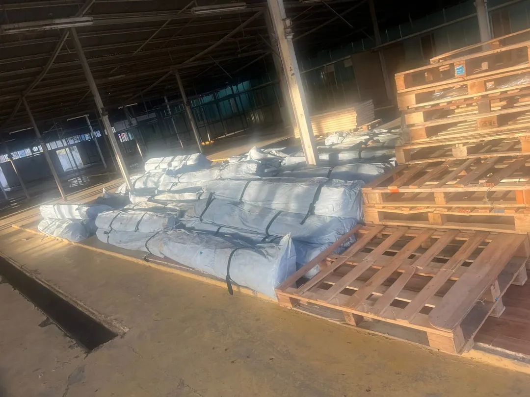 مخيّم على باب بيروت…