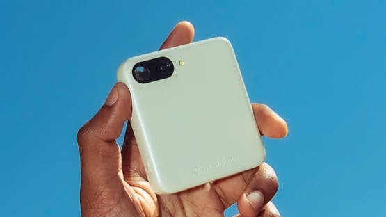 هل يكون الحل للهروب من فخ السوشيال ميديا