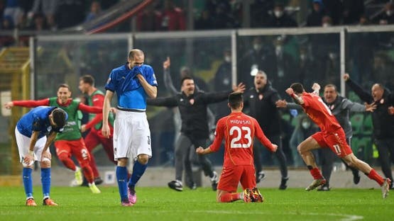 كابوس 12 عاماً.. إيطاليا تبدأ رحلة فك عقدة المونديال