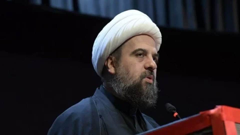 قبلان يرفع السقف