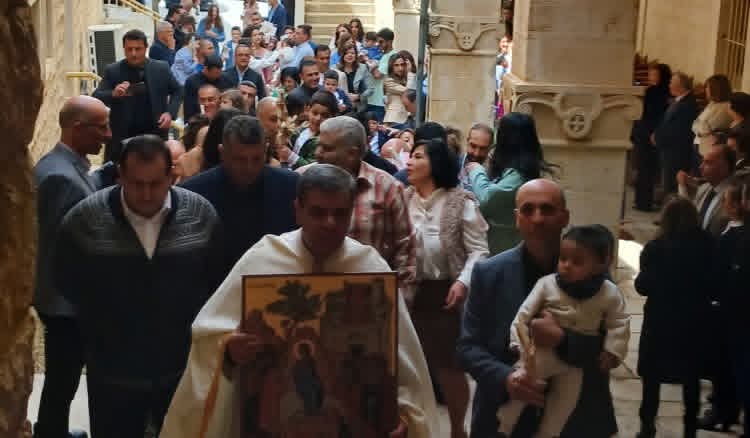 الكنائس في البقاع الشمالي غصّت بالمصلّين في أحد الشعانين