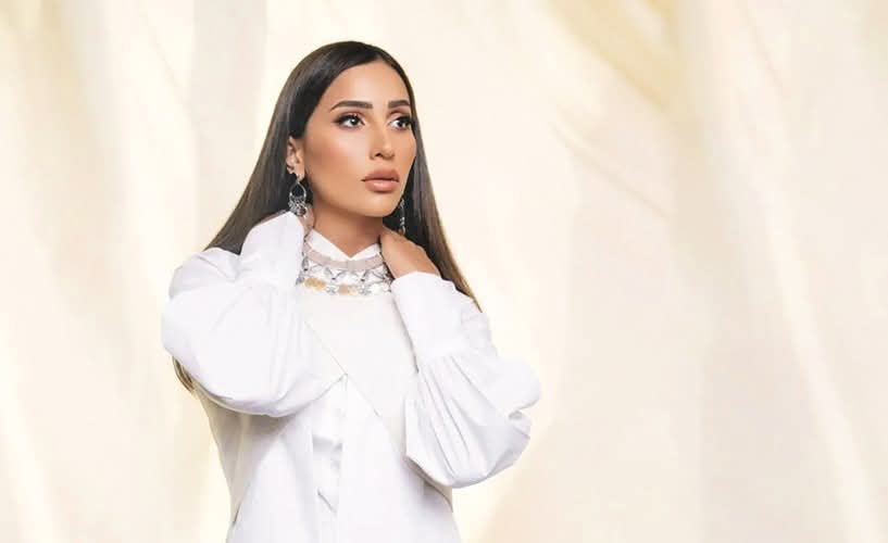 دينا الشربيني.. مطربة للمرة الأولى