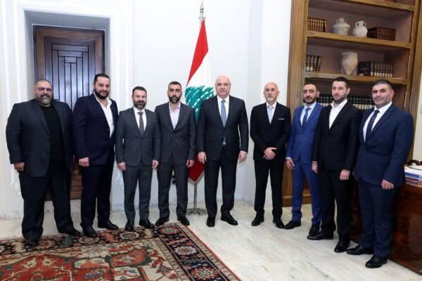 وفداً من تجمّع شباب ​يارون​، 