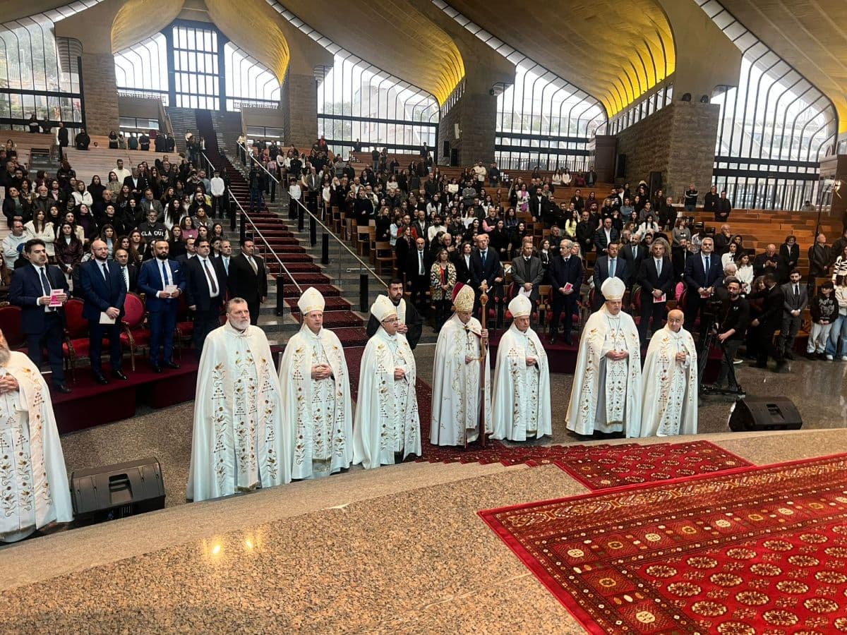 الراعي ترأس قداس خميس الاسرار في حريصا: