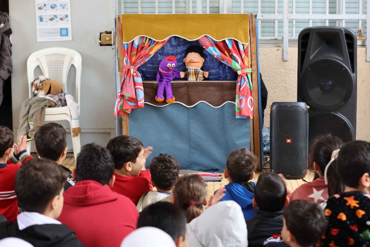 مبادرات للنازحين في صيدا اطلقها شباب "Youth Connect" بالشراكة بين "مؤسسة الحريري" والمجلس الثقافي البريطاني