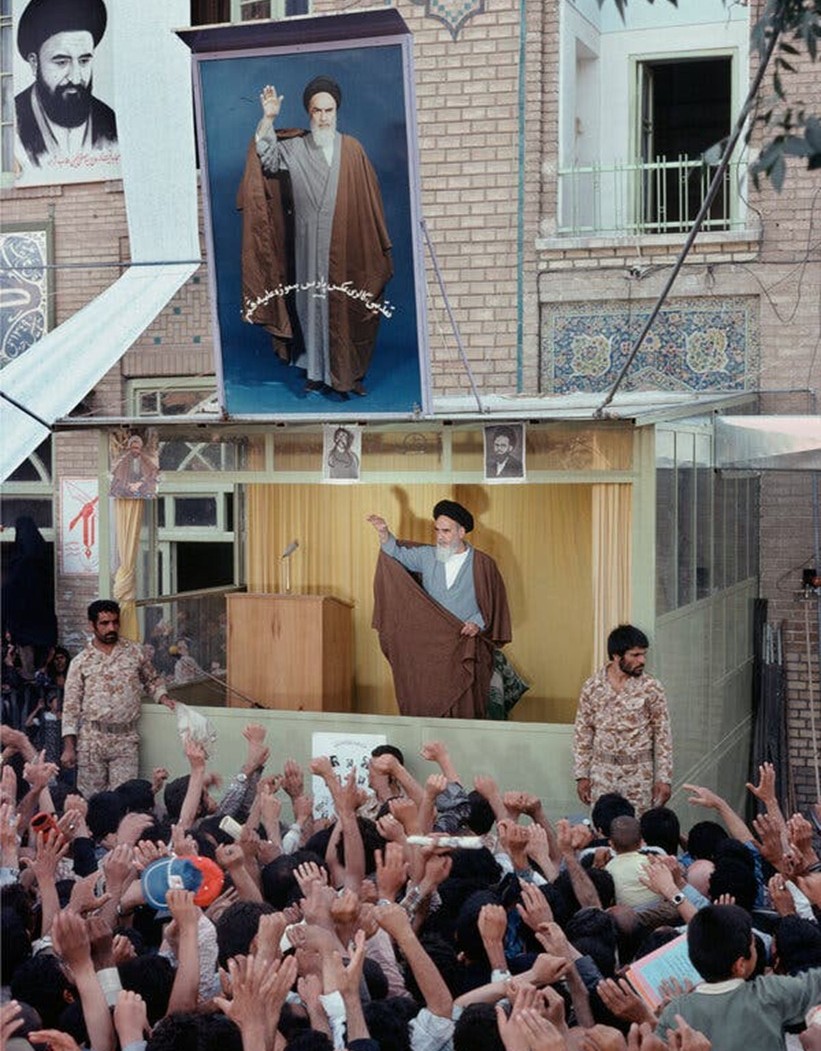 مؤرّخ إيرانيّ: ثورة 1979 كانت خدعة…